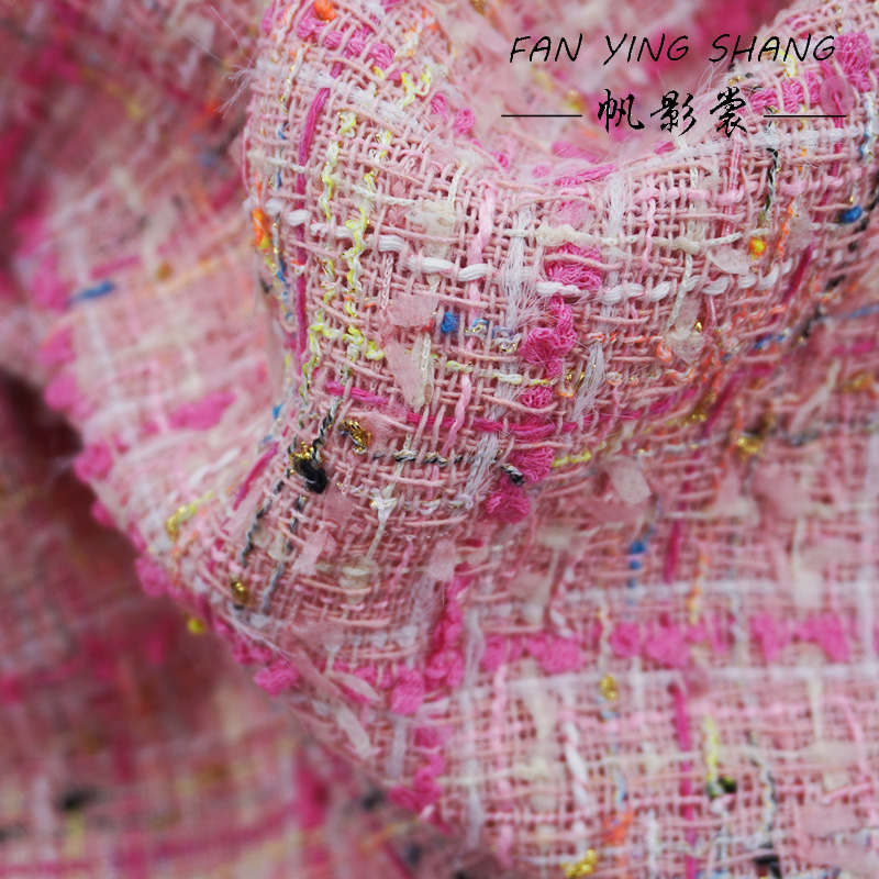 Różowa tkanina tweedowa z fręd – Sewing Tweed recenzja i cena